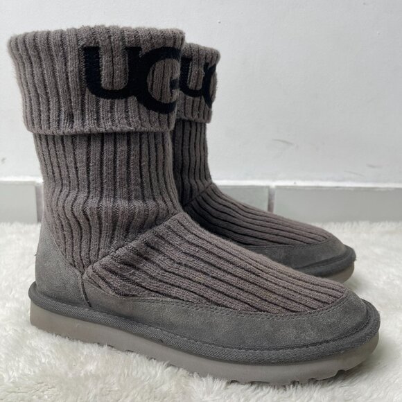UGG Women's Charcoal Grey Classic Knit Round Toe Boot Slip On Shoes Size 9 - Picture 3 of 13